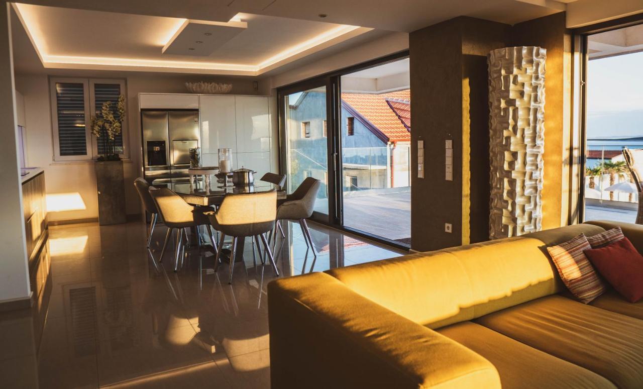 Luxury Apartments White Villa Violeta Mandre Εξωτερικό φωτογραφία